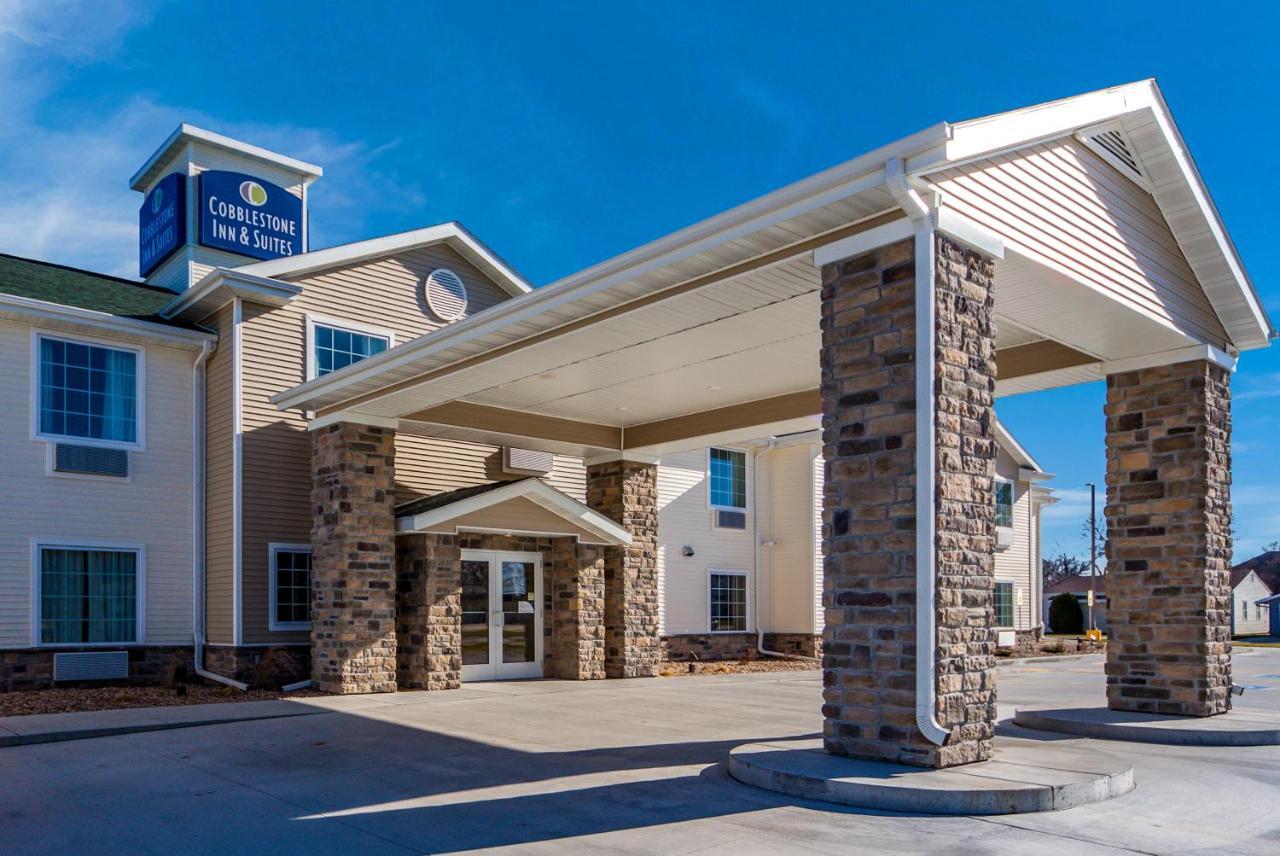 Cobblestone Inn & Suites-Fremont Ngoại thất bức ảnh