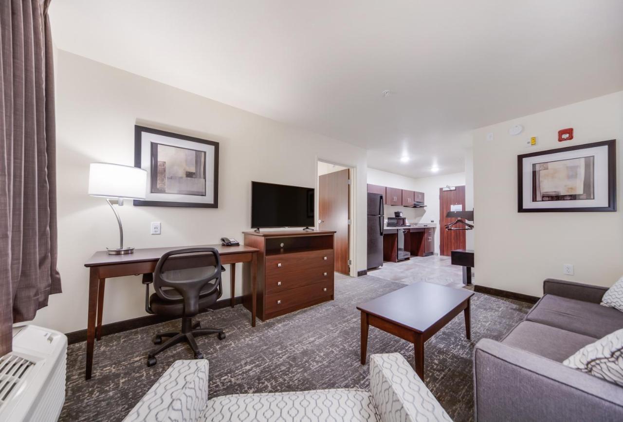 Cobblestone Inn & Suites-Fremont Ngoại thất bức ảnh